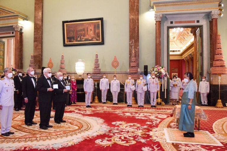 THAÏLANDE – HONNEURS : Les prix Prince Mahidol 2023 remis par la princesse Sirindhorn