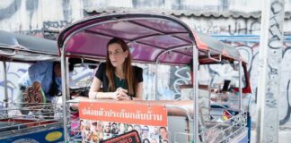 tuk tuk otages Hamas