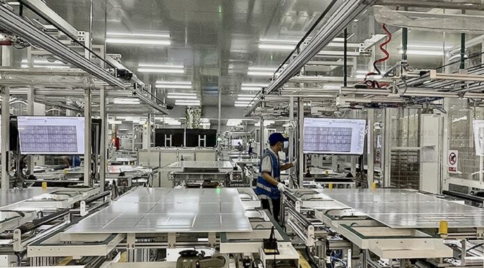 usine panneaux solaire Chine