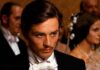 FRANCE – POLITIQUE : Vue d’ailleurs, Alain Delon est mort, Depardieu aussi (un peu) Alain Delon