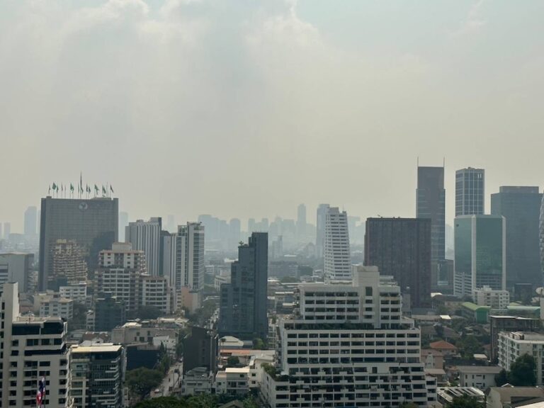 THAÏLANDE – POLLUTION : Bangkok asphyxié, la pollution est maximale