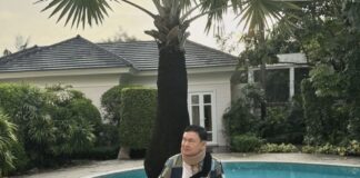 Thaksin dans sa maison