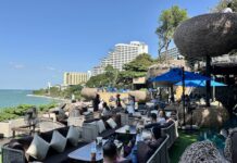 THAÏLANDE – TOURISME : Le cap des 10 millions de visiteurs est atteint Touristes chinois Pattaya