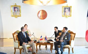 THAÏLANDE – FRANCE : Le groupe d’Amitié interparlementaire France-Asie du Sud-Est à Bangkok Visite parlementaires français au sénat thaïlandais