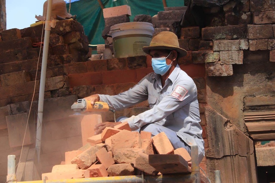 Restauration temple Pre Rup