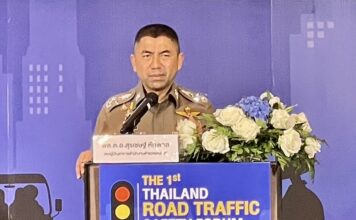 THAÏLANDE – SOCIÉTÉ : Big Joke s’attaque aux accidents de la route Big Joke s'attaque aux accidents de la route