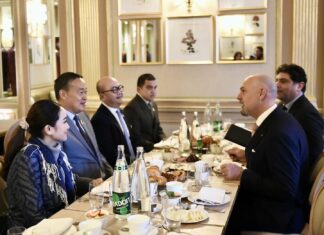 THAÏLANDE – FRANCE : Formule E, investissements…Sretha Thavisin récolte les projets à Paris Formula E
