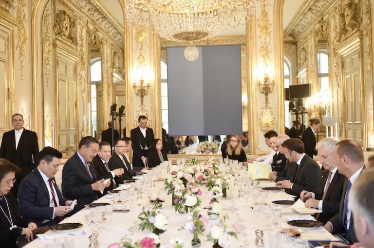 THAÏLANDE – FRANCE : Le Premier ministre Sretha dit avoir obtenu le soutien de Paris pour les visas