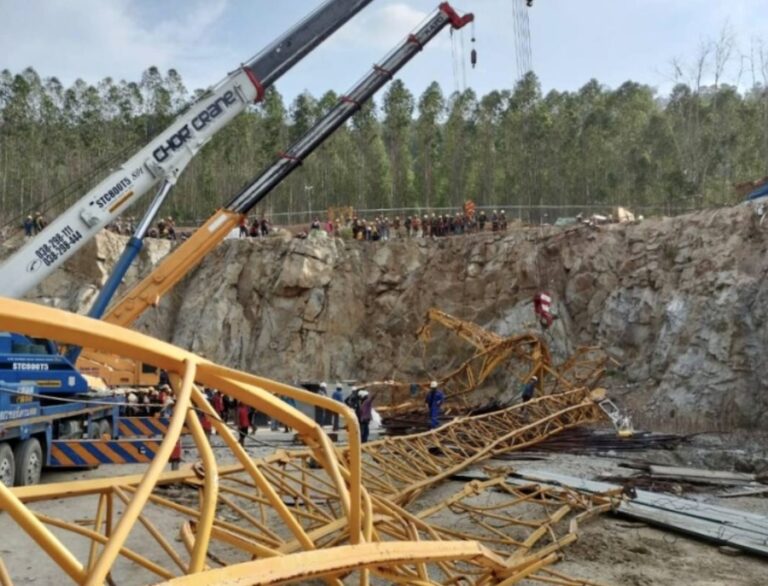 THAÏLANDE – ACCIDENT : Six ouvriers tués dans l’effondrement d’une grue à Rayong