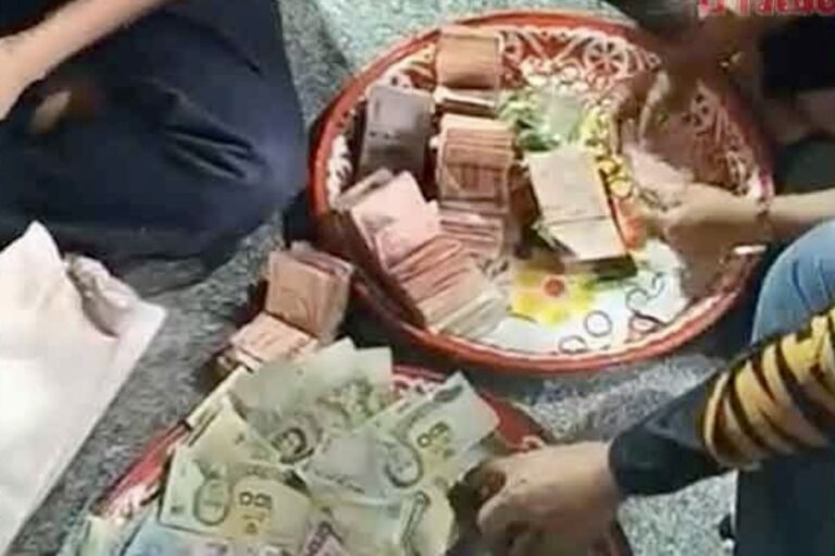 THAÏLANDE – SOCIÉTÉ : Le vénérable moine cachait dix millions de bahts en liquide