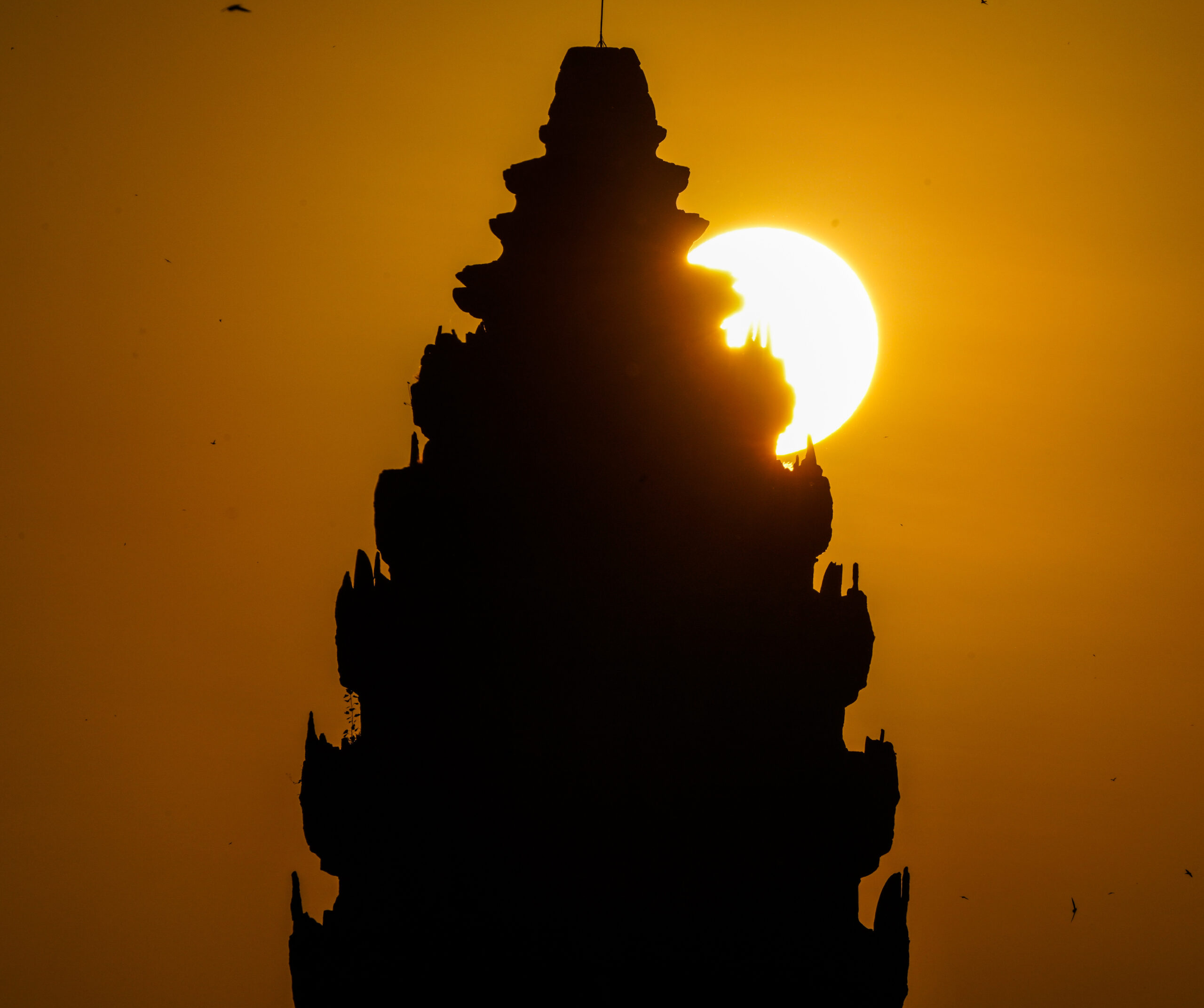 Lever du soleil Angkor-wat équinoxe