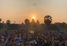 équinoxe Angkor Wat