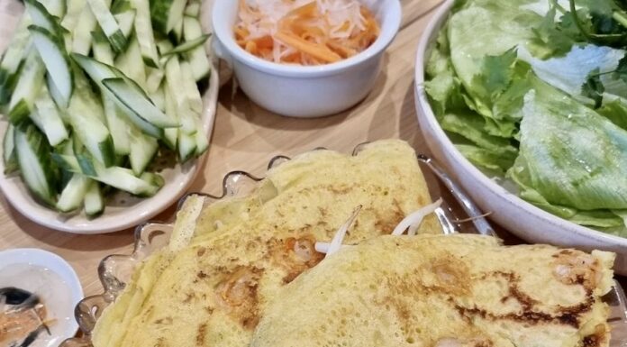 VIETNAM – TOURISME : Le Guide MICHELIN s’étend à Da Nang Bánh Xèo