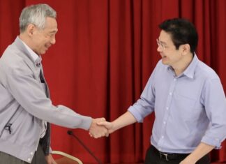 SINGAPOUR – POLITIQUE : En Mai, le premier ministre Lee Hsien loong fera ce qui lui plait Lee Hsien Loong et Lawrence Wong