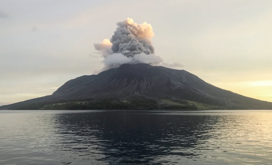 Mont Ruang volcan