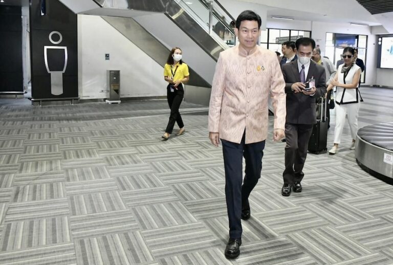 THAÏLANDE – POLITIQUE : La démission du chef de la diplomatie, avertissement politique