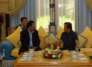 Roi de Brunei et Hun Sen