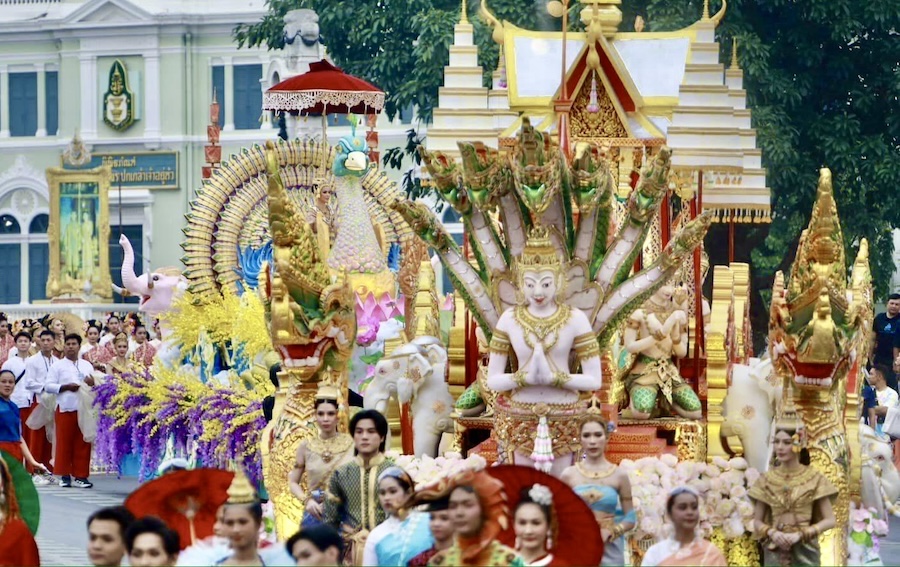 Songkran défilé