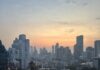 THAÏLANDE – CHRONIQUE : Sur les rooftops de Bangkok, la journée internationale des nuages rooftop bangkok