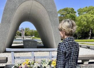 Anne Genetet Hiroshima