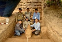 Statue Deva Cambodge