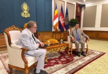 Hun sen sénat français