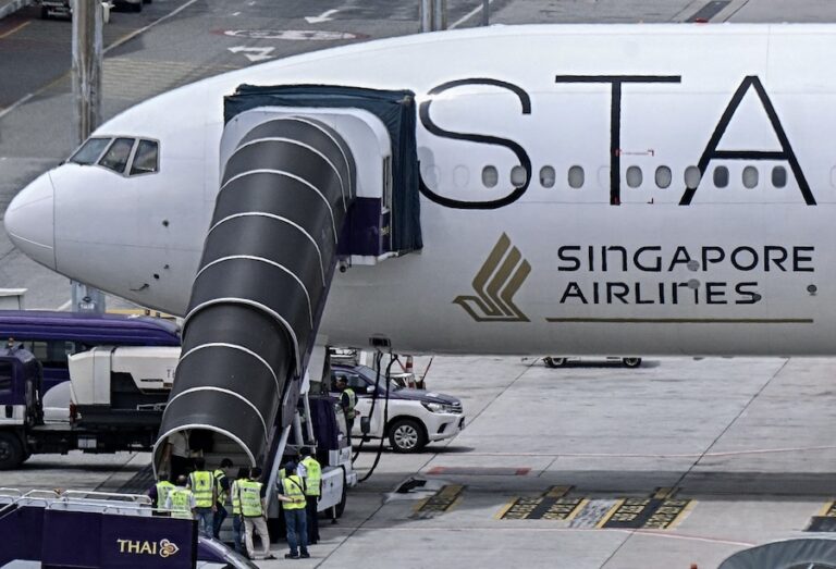 SINGAPOUR – AVIATION : Un témoin raconte l’enfer du vol de Singapore Airlines