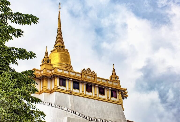 THAÏLANDE – RELIGION : Rétablissement des titres ecclésiastiques à Wat Saket, le monastère royal de Bangkok