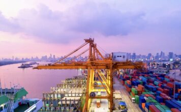 THAÏLANDE – ÉCONOMIE : Croissance des exportations : rebond temporaire ou tendance durable ? export import