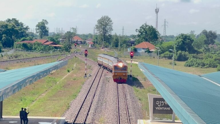 LAOS – THAÏLANDE : Voici à quoi va ressembler le nouveau train transfrontalier