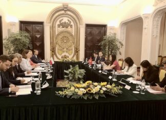 Vietnam Pologne diplomatie