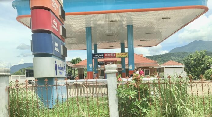 LAOS – ÉCONOMIE : Le dérapage économique se poursuit