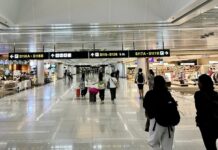suvarnabhumi airport touristes