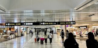 suvarnabhumi airport touristes