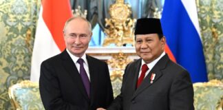 Poutine et Prabowo