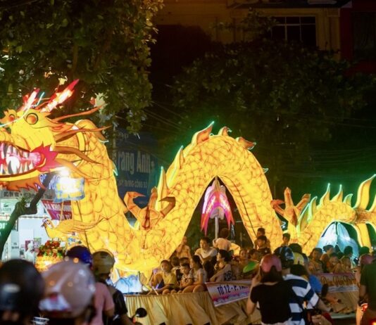 VIETNAM EXPRESS – 19 AU 25 AOÛT : To Lam à Pékin, Giap de retour pour une exposition