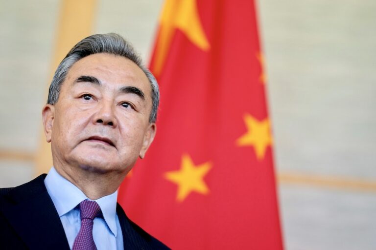 BIRMANIE – CONFLIT : Visite attendue du ministre des Affaires étrangères chinois