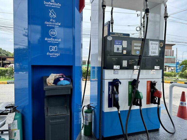 THAÏLANDE – ÉCONOMIE : Les prix de l’essence augmentent