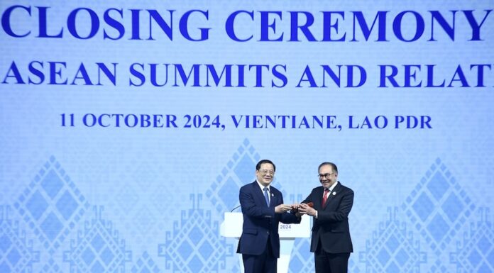 ASIE DU SUD-EST – DIPLOMATIE : Le sommet de l’ASEAN à Vientiane s’achève sans progrès sur le conflit Birman