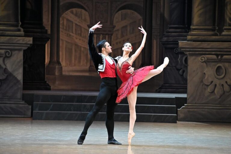 THAÏLANDE – FESTIVAL : Le Ballet de Novossibirsk enchante Bangkok avec « Don Quichotte »