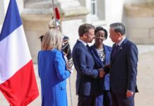 To Lam - Emmanuel Macron