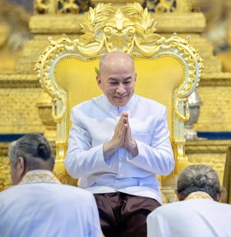 CAMBODGE – MONARCHIE : Bientôt le  20e anniversaire du couronnement du roi Norodom Sihamoni