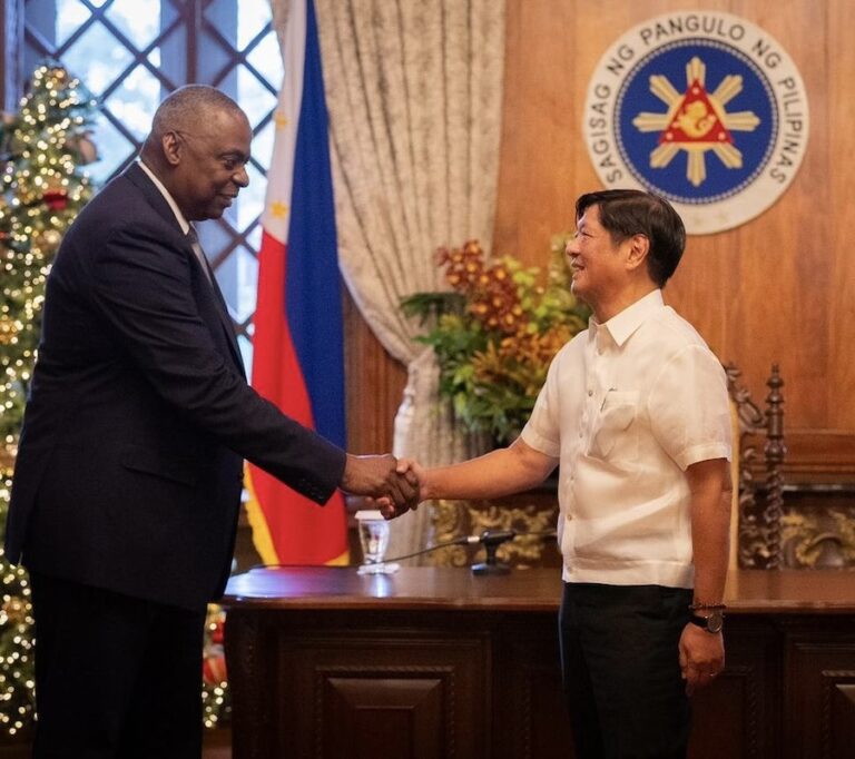 PHILIPPINES – DÉFENSE : Le bouclier Américain toujours plus protecteur pour Manille