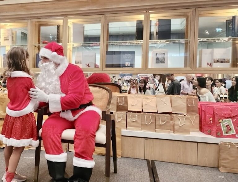 THAÏLANDE – INITIATIVE : Bangkok s’illumine pour Noël !