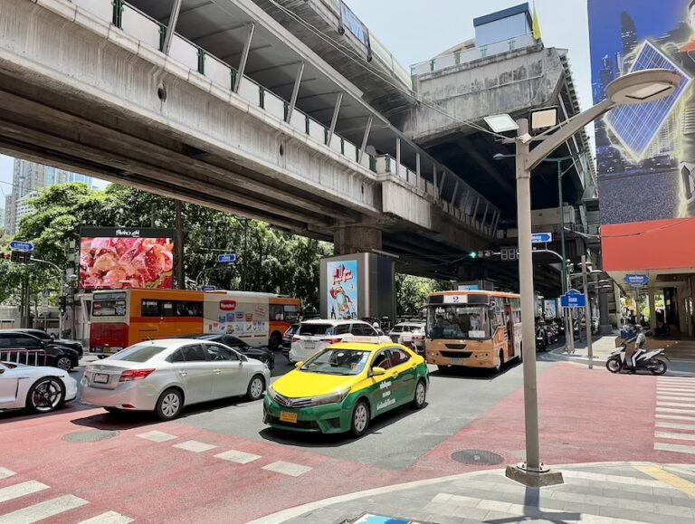THAÏLANDE – SOCIÉTÉ : Les limitations de vitesse sont elles crédibles ?