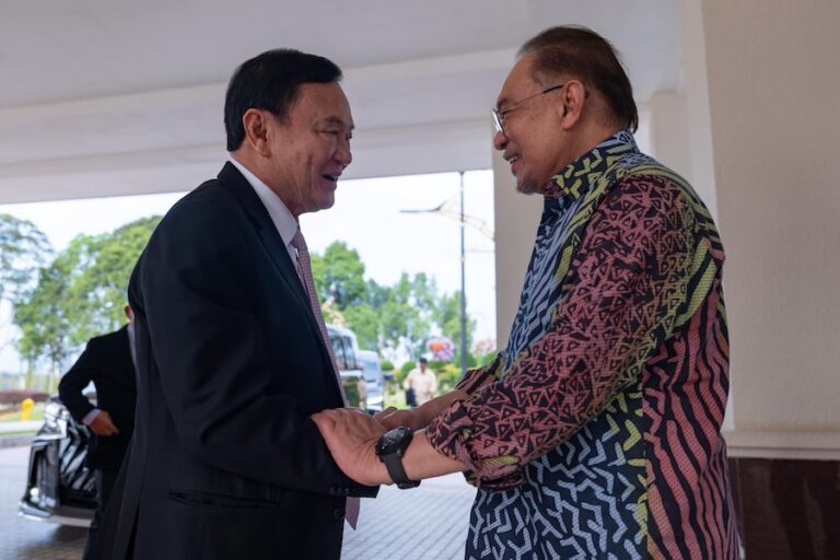 THAÏLANDE – POLITIQUE : Thaksin Shinawatra s’est rendu en Malaisie
