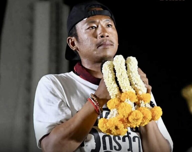 THAÏLANDE – JUSTICE : 2 ans et huit mois de prison pour l’activiste Jatupat « Pai Dao Din » Boonpattararaksa