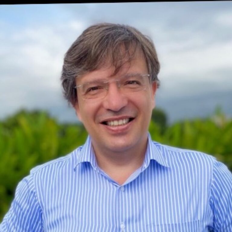 THAÏLANDE – FRANCE : Notre ami Arnaud Leveau fonde un conseil en stratégie