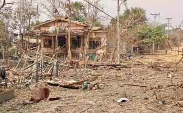 BIRMANIE – CONFLIT : L’armée cible une clinique, faisant des victimes civiles clinique bombardée en Birmanie