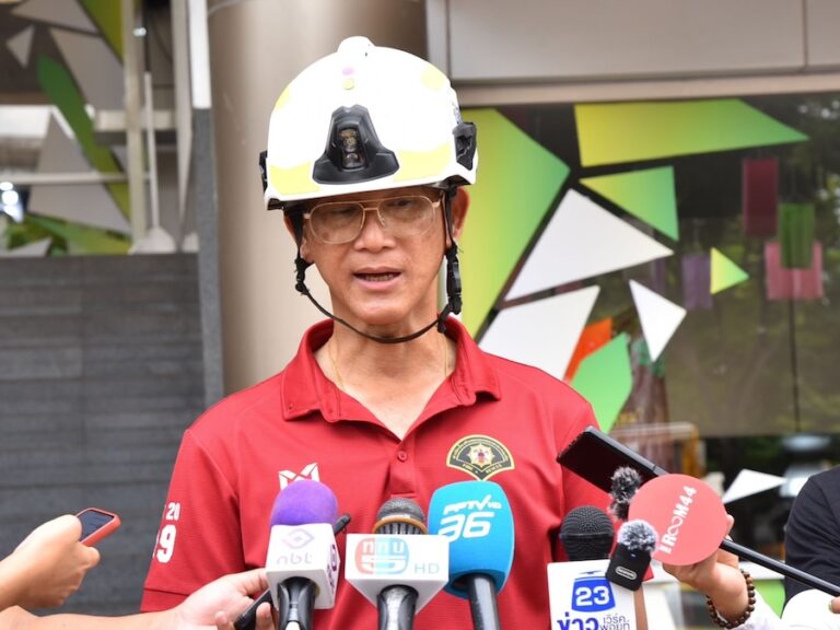BANGKOK – SÉISME : Un mois après l’effondrement du bâtiment à Chatuchak, les recherches se poursuivent